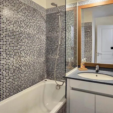 Lx145 T2 Terrasse & Vue Mer, Piscine, A Pied Apartment Cannes